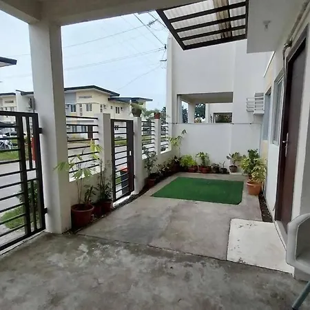 2 Storey House 4 Bedroom Diamond Heights Near Airport
